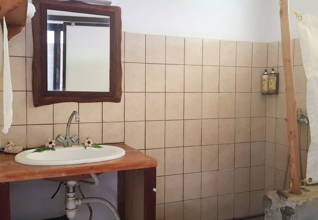 Bungalow in Raiatea - RAIATEA - Fare Feti'i Bungalow in Raiatea - RAIATEA - Fare Feti'i