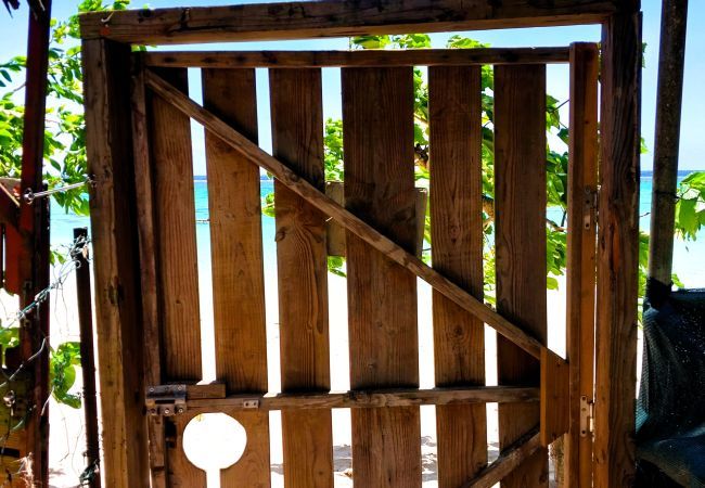 House in Punaauia - TAHITI - Fare Vainato Beach House in Punaauia - TAHITI - Fare Vainato Beach