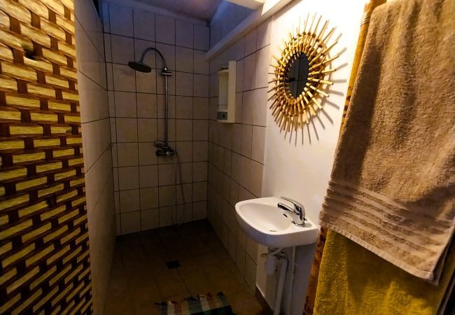 Studio in Arue - TAHITI - Erima POOL Studio Studio in Arue - TAHITI - Erima POOL Studio