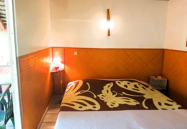 Rent by room in Fare - HUAHINE - Bungalow Napoleon Rent by room in Fare - HUAHINE - Bungalow Napoleon