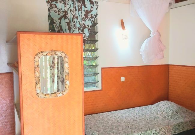 Rent by room in Fare - HUAHINE - Bungalow Perroquet Rent by room in Fare - HUAHINE - Bungalow Perroquet