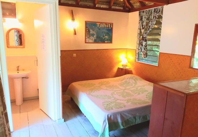 Rent by room in Fare - HUAHINE - Bungalow Manta Family Rent by room in Fare - HUAHINE - Bungalow Manta Family