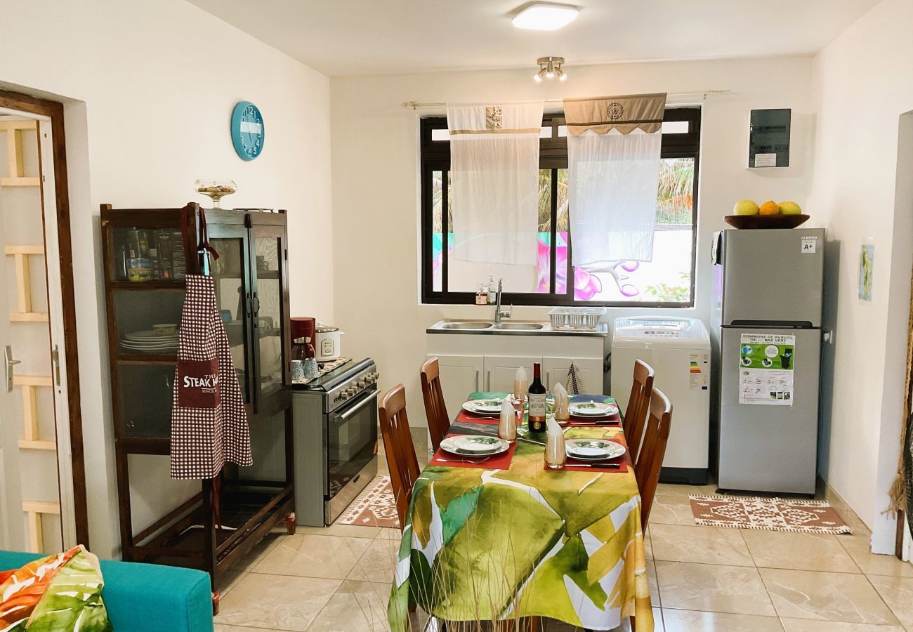 House in Naairoa - RURUTU - Are Itimaana Fare