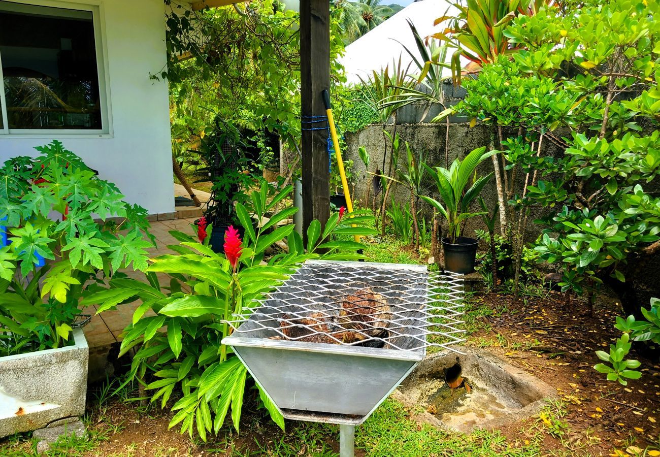 Rent by room in Raiatea - RAIATEA - Teana Guest House Garden